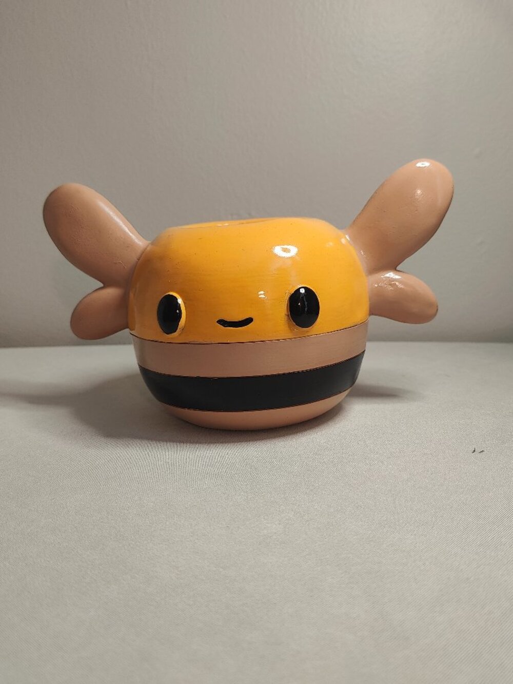Cute Ceramic Bumble Bee Planter Pot Small Succulent Vase Garden Home Decor